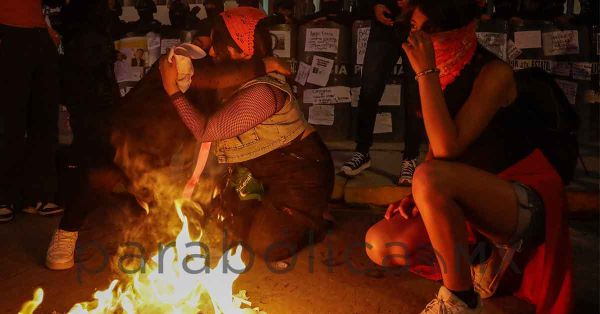 Realizan protestas por el Día de eliminación de violencia