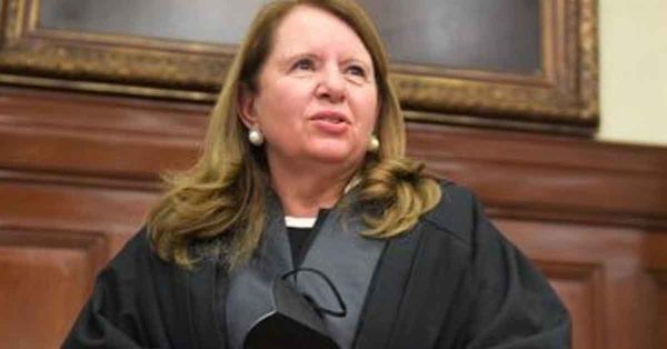 Revela Loretta Ortiz intento de Salinas Pliego por cooptarla