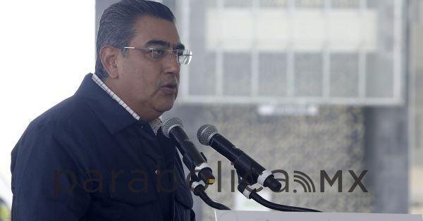 Pide Sergio Salomón dar continuidad a descentralización de dependencias