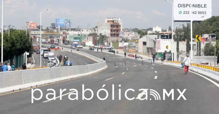 Inauguran el Paso Superior Vehicular de la Central de Abasto