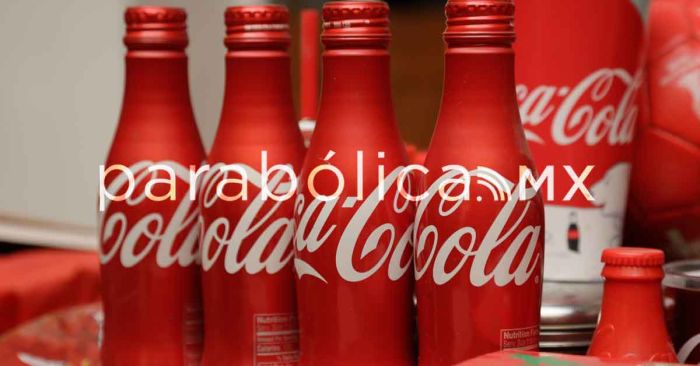 Piden a Cofepris frenar la Caravana Coca Cola en Puebla