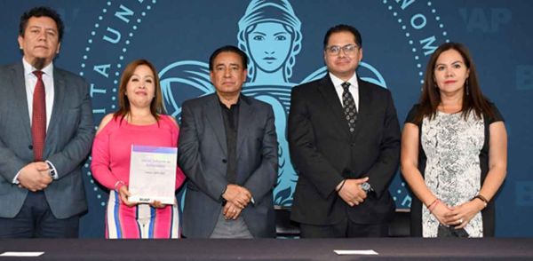 Presume BUAP crecimiento de Facultad de Ciencias de la Comunicaci&oacute;n