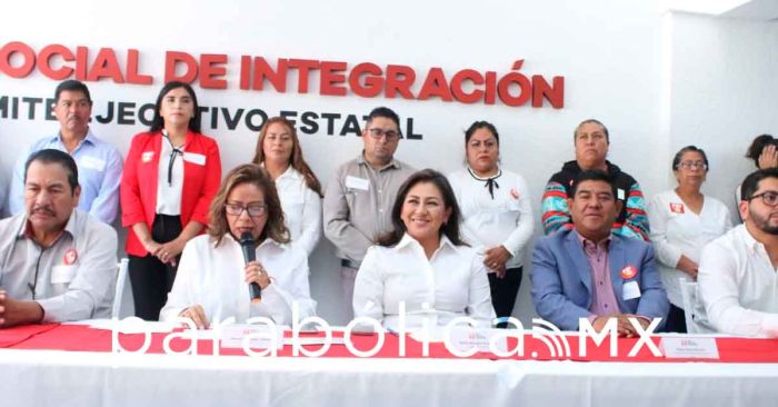 Toma Nadia Navarro las riendas de la dirigencia del PSI