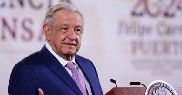 Celebra AMLO que INE no prohibiera las “mañaneras”