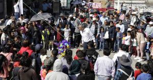 Celebra Pepe Chedraui posadas navideñas en Chautla y Totimehuacan