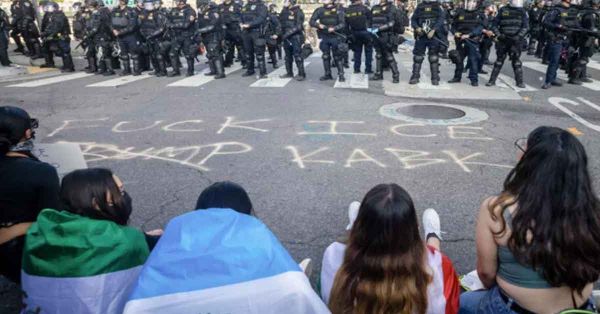 Se extienden redadas migratorias en todo Estados Unidos