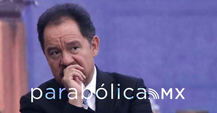 De cómo Mier ofrece sin cumplir