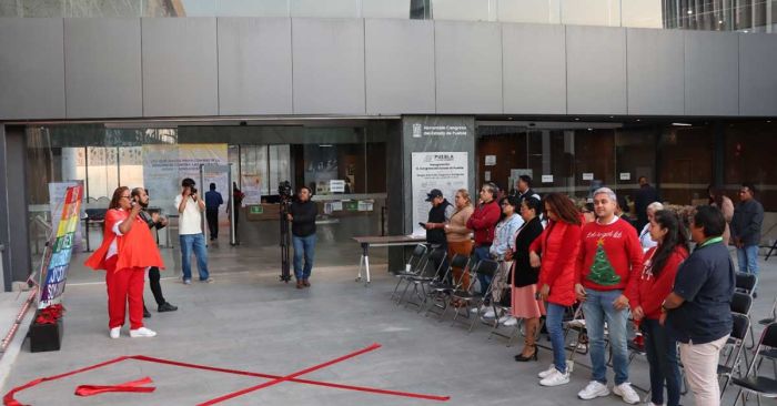 Conmemoran en el Congreso del Estado D&iacute;a Mundial de la Lucha contra el SIDA
