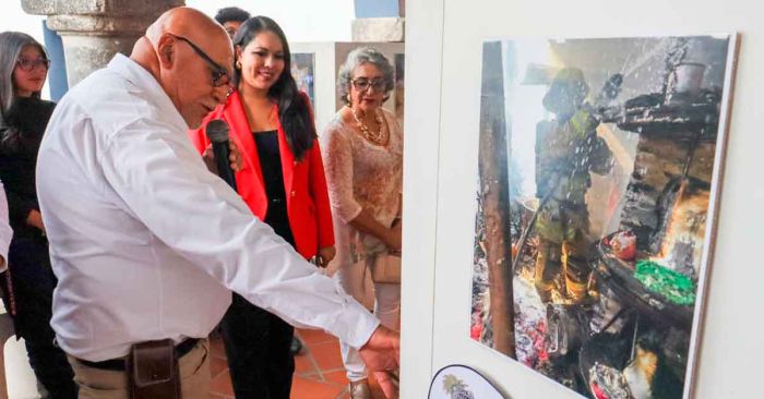 Reconoce Tonantzin Fernández a bomberos de San Pedro Cholula