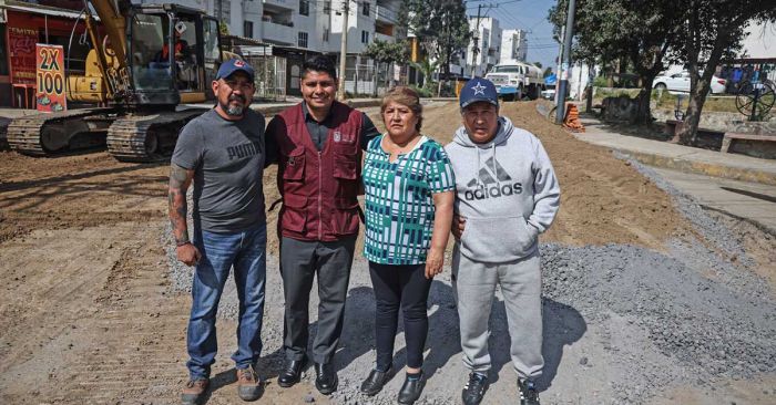 Supervisa Omar Mu&ntilde;oz avance de obra de importante acceso al municipio