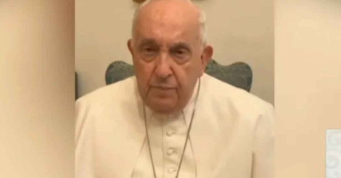 Presenta Sheinbaum video inédito del Papa Francisco