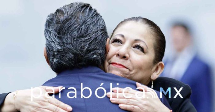 Camina como candidata, actúa como candidata
