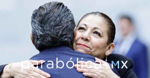 Camina como candidata, act&uacute;a como candidata