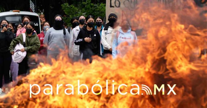 Rechazan diálogo normalistas de Teteles: Gobierno estatal