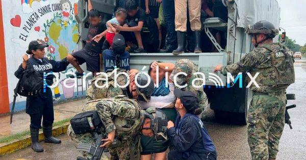 Refuerza Marina las tareas de rescate prioritario en Poza Rica y Huauchinango
