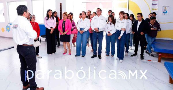 Fortalece Lupita Cuautle vínculos regionales en asistencia social