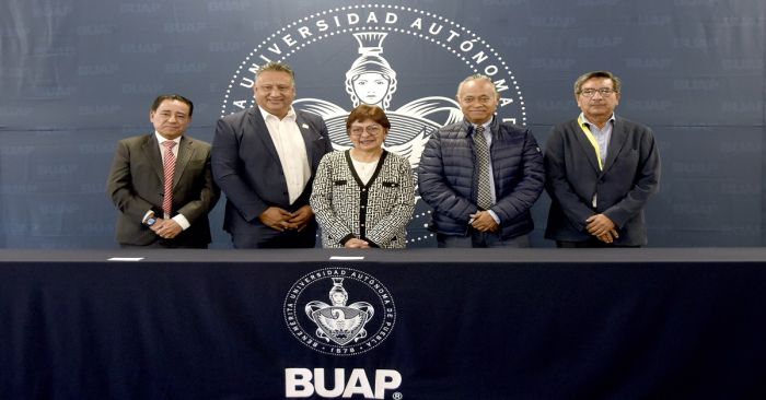 Firman convenio entre la BUAP y Sección 51 del SNTE para impulsar una educación de calidad