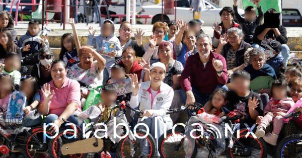 Llegan Reyes Magos a la Unidad Habitacional La Margarita