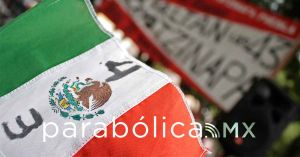 Deja Vidulfo Rosales la representación legal de familiares de los 43 normalistas de Ayotzinapa