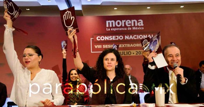 “¡No somos iguales!”, asegura Luisa Alcalde en el Consejo Nacional de Morena