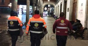 Atiende Zacatl&aacute;n bajas temperaturas