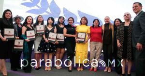 Entrega Gobierno de Puebla el Premio Carmen Serd&aacute;n 2025 a mujeres transformadoras
