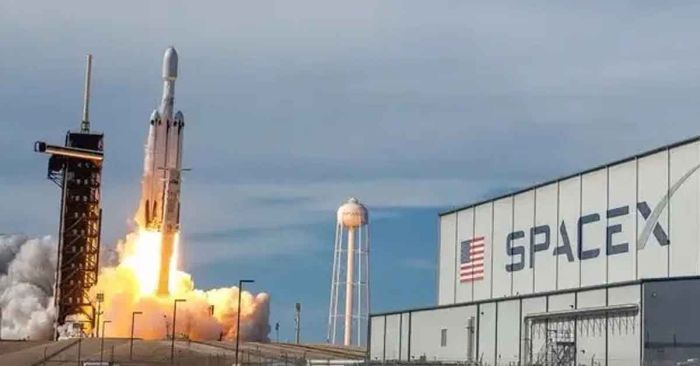 Explota cohete Starship de SpaceX durante pruebas en Texas