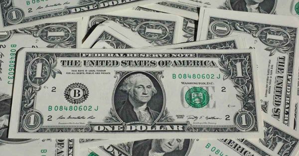 Ven riesgos en impuestos a remesas en Estados Unidos