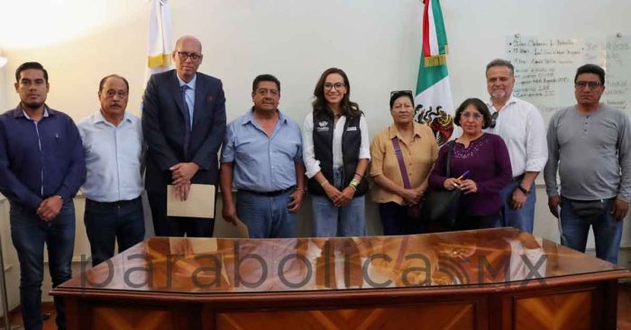 Atiende Mónica Silva a ejidatarios de San Baltazar Campeche