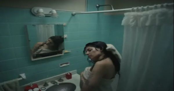 Causa revuelo la nueva canci&oacute;n de Cazzu "Con Otra"