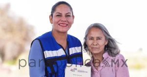 Mejora Lupita Cuautle servicios b&aacute;sicos en San Luis Tehuiloyocan