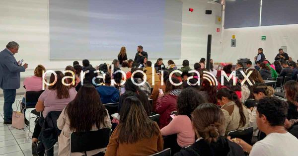 Otorga SEP a docentes cartas de aceptación para cambios de adscripción 2025–2026