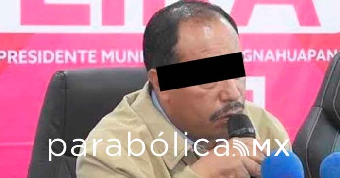 Se baja Juan Lira de la contienda por Chignahuapan