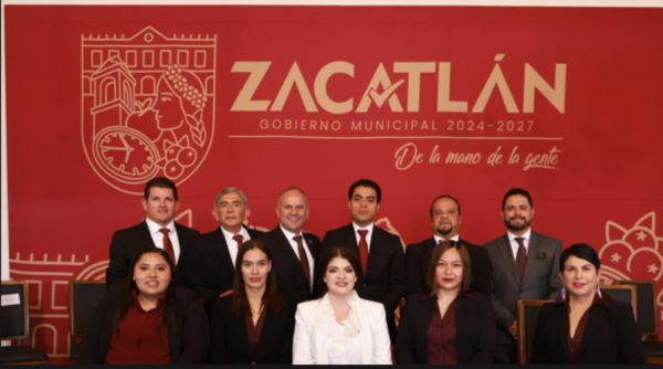 Rinde Bety Sánchez su  Primer Informe de Gobierno