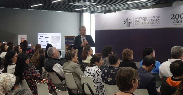 Organiza Celia Bonaga Foro sobre Procuraci&oacute;n de Fondos