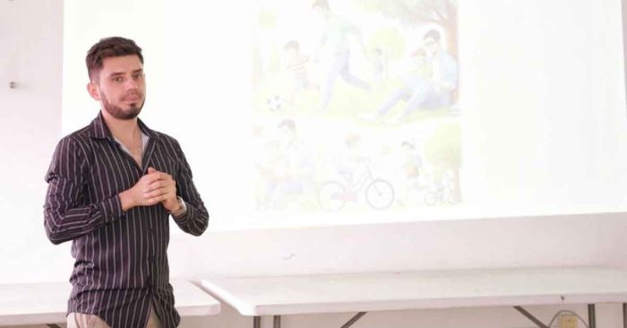 Impulsa SMDIF taller de paternidades