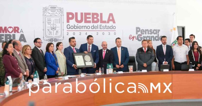 Presentan Armenta y Concanaco la campaña &quot;Viernes muy Mexicano&quot;