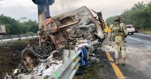 Se registra fuerte accidente en la autopista Cosoleacaque-Acayucan, Veracruz