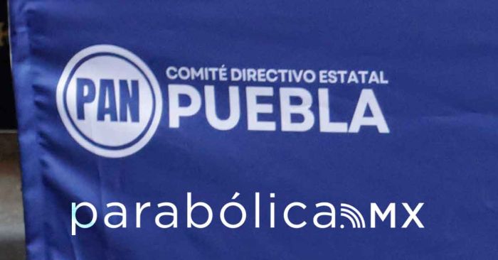 Respaldan panistas poblano las agresiones de Alito Moreno