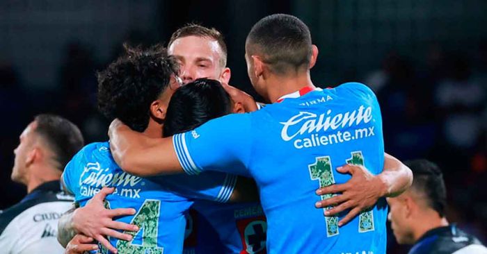 Cierra Cruz Azul la Jornada 8 venciendo a Gallos