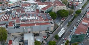 Instalación de parquímetros en San Alejandro garantiza la movilidad de familias: Pepe Chedraui
