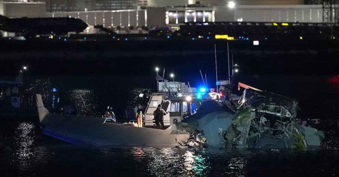 Recuperan 28 cadáveres tras accidente aéreo en Washington DC