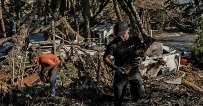 Asciende a 180 desaparecidos tras inundaciones en Texas