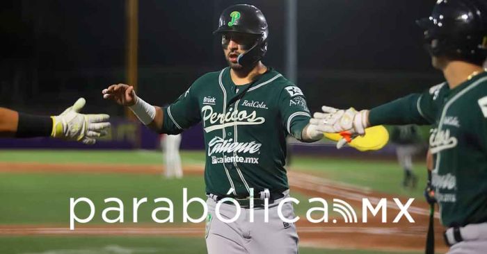 Se afianzan los Pericos de Puebla en el cuarto peldaño