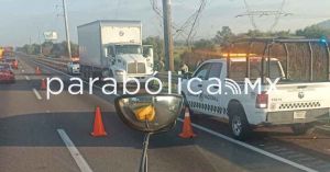 Asegura Guardia Nacional camión robado sobre la Puebla-México