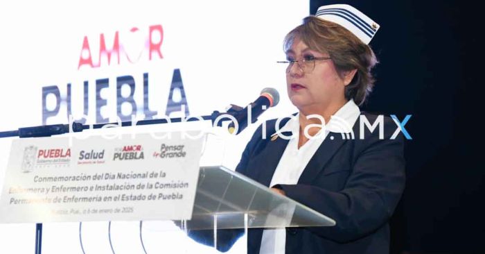 Reconoce Salud dedicación de enfermeras y enfermeros en Puebla