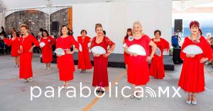 Destacan adultos mayores del DIF Puebla Capital en la Caravana Artística de la Casa del Abue