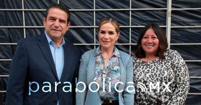Entregan Gobierno de Puebla y empresarios primeros botones de alertamiento