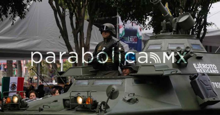 Encabeza Alejandro Armenta el Desfile Cívico Militar por el inicio de la Independencia