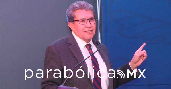 Apunta Monreal a revisar la Ley de Extradici&oacute;n